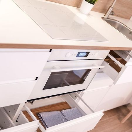The Lucky Flats - Pintor Sorolla Appartement Alicante Buitenkant foto