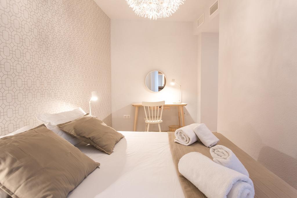 The Lucky Flats - Pintor Sorolla Appartement Alicante Buitenkant foto