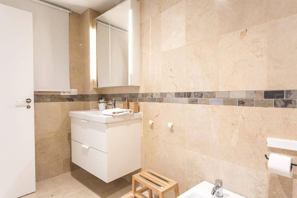 The Lucky Flats - Pintor Sorolla Appartement Alicante Buitenkant foto