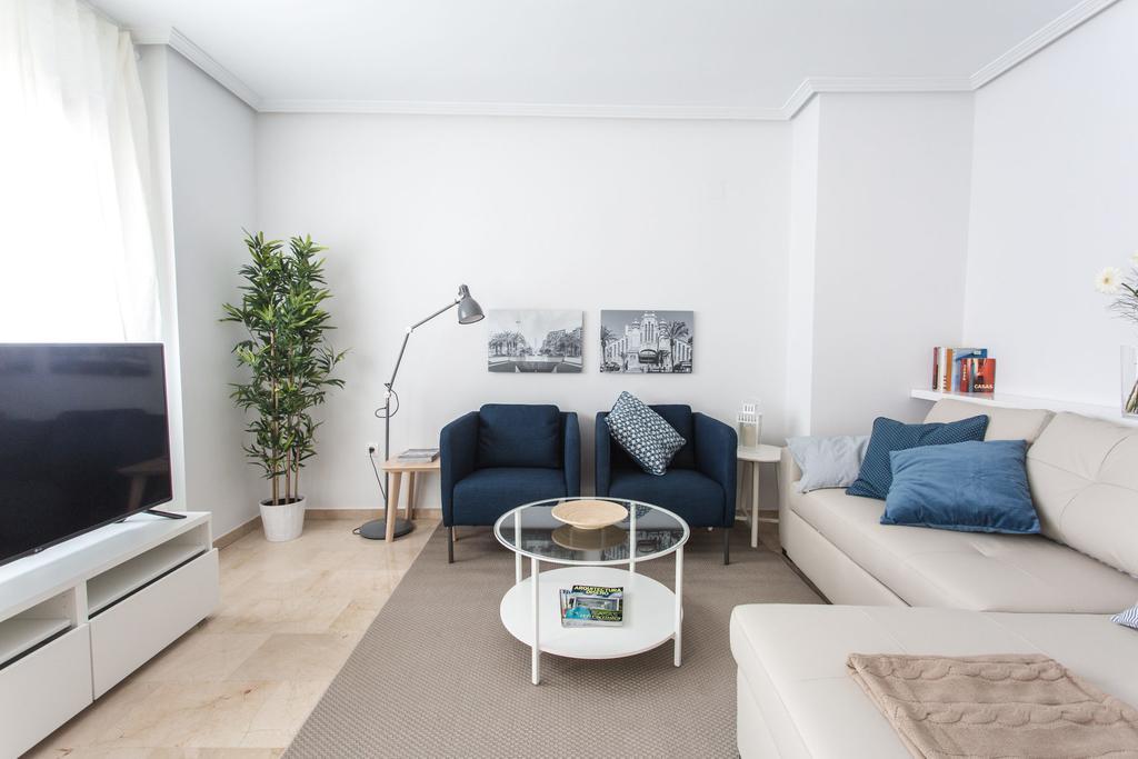 The Lucky Flats - Pintor Sorolla Appartement Alicante Buitenkant foto