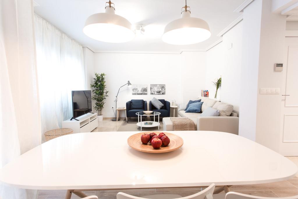The Lucky Flats - Pintor Sorolla Appartement Alicante Buitenkant foto